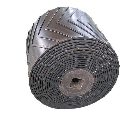 Yumuşak malzeme taşımak için Herringbone desenli kauçuk taşıyıcı kemerleri